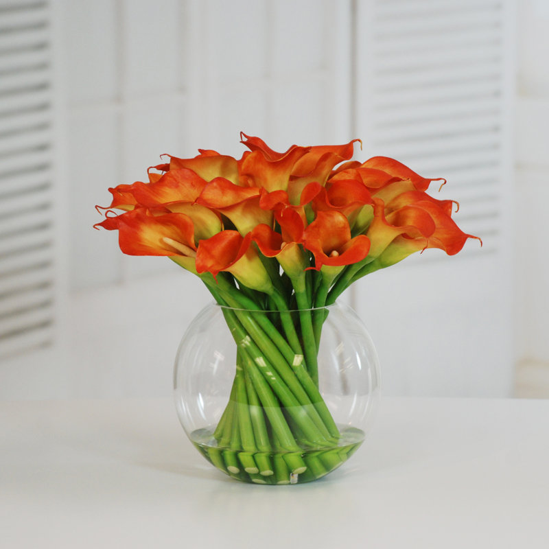 Calla Lily Floral Arrangement in Vase