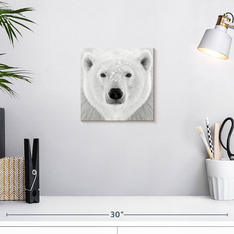 Crowle Polar Bear Face, 10" H x 10" W