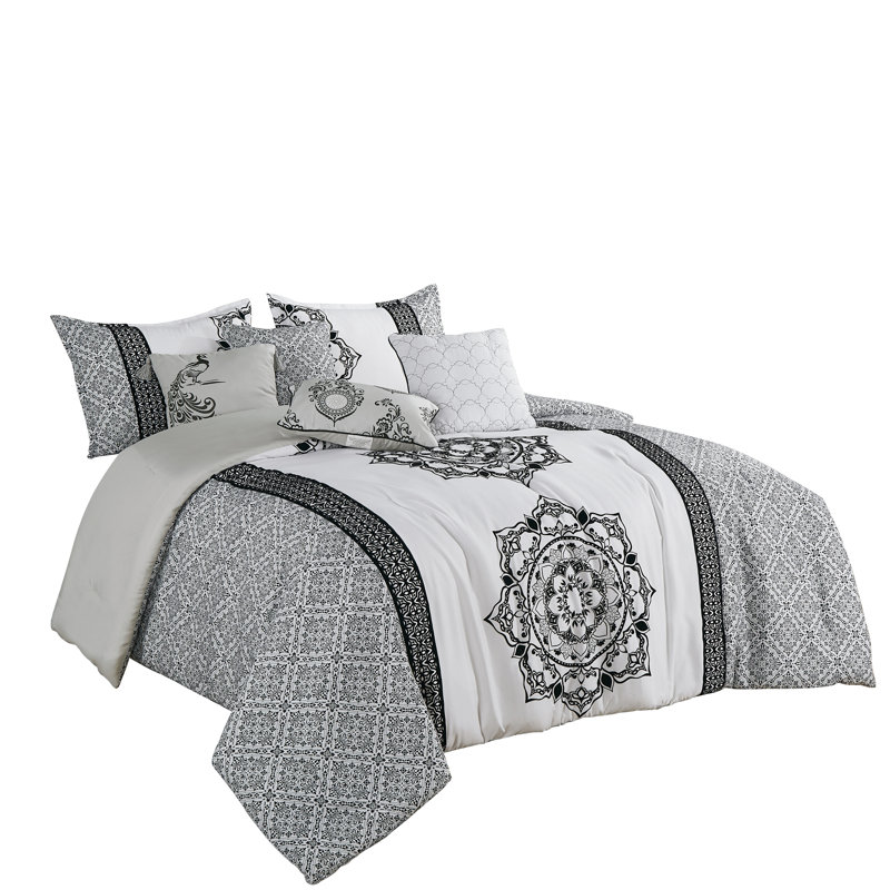 Bohemian Damask Comforter, Queen Comforter + 6 Additional Pieces