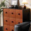 Commode d'appoint 9 tiroirs en bois massif
