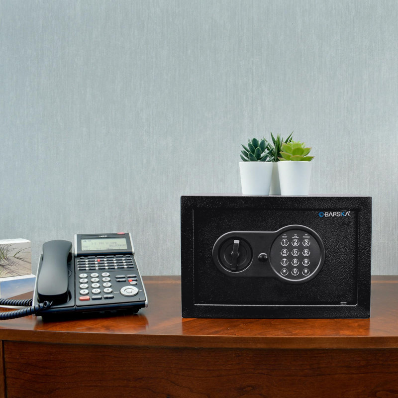 0.36 CUBIC FT KEYPAD SECURITY SAFE