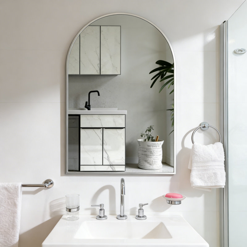 Miroir de salle de bain 24 po x 36 po, Silver, 36 po x 24 po