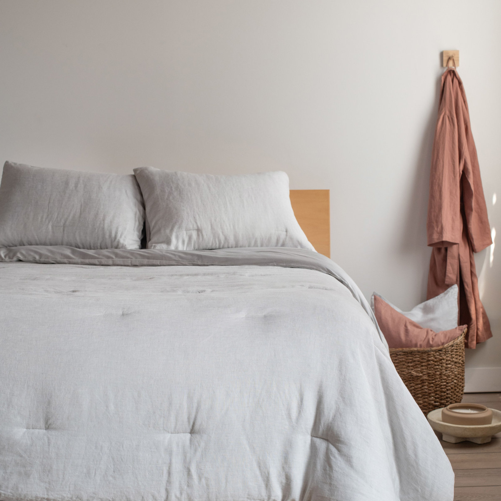 French Linen Comforter & Sham Set, Pebble Heather, Twin Comforter + 1 Standard Pillow Sham