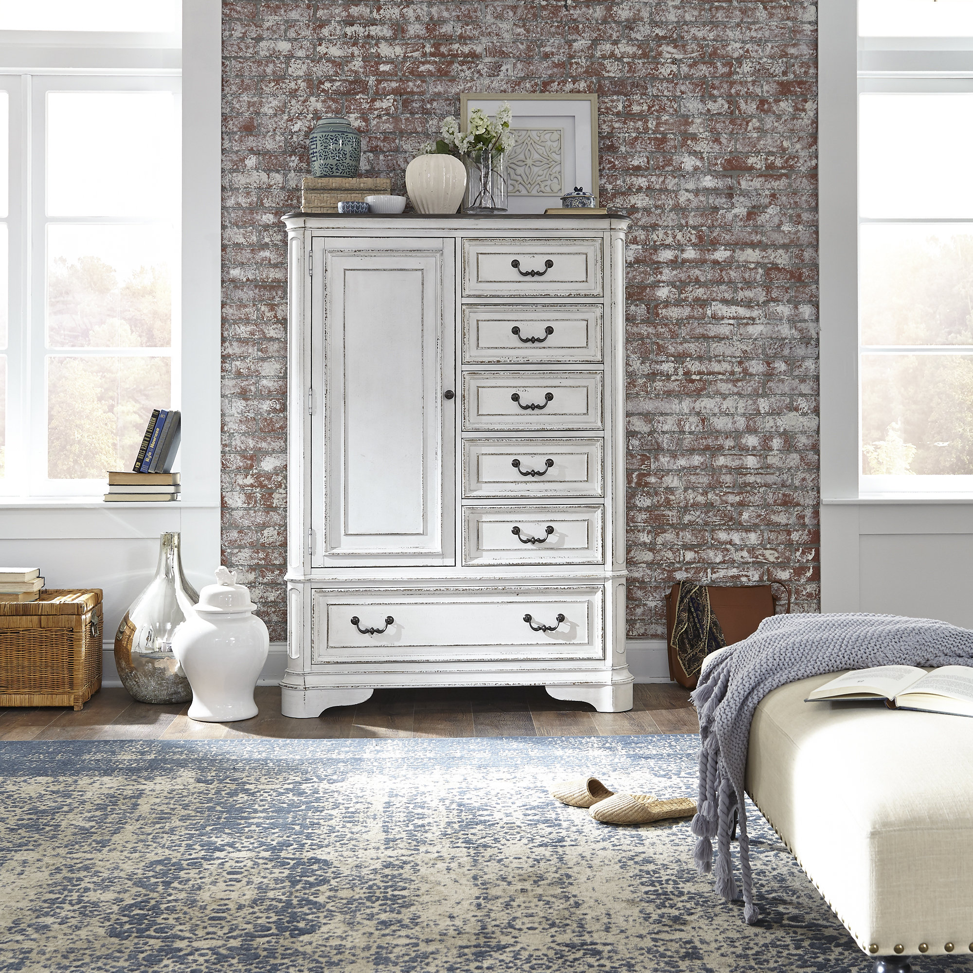 Laurel Foundry Modern Farmhouse Colchester Master 6 Drawer Gentleman's ...