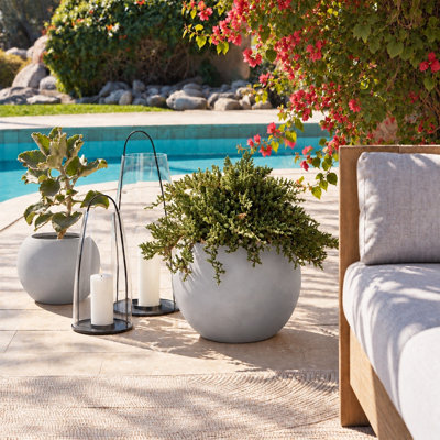 Dorlis Fiberstone Pot Planter