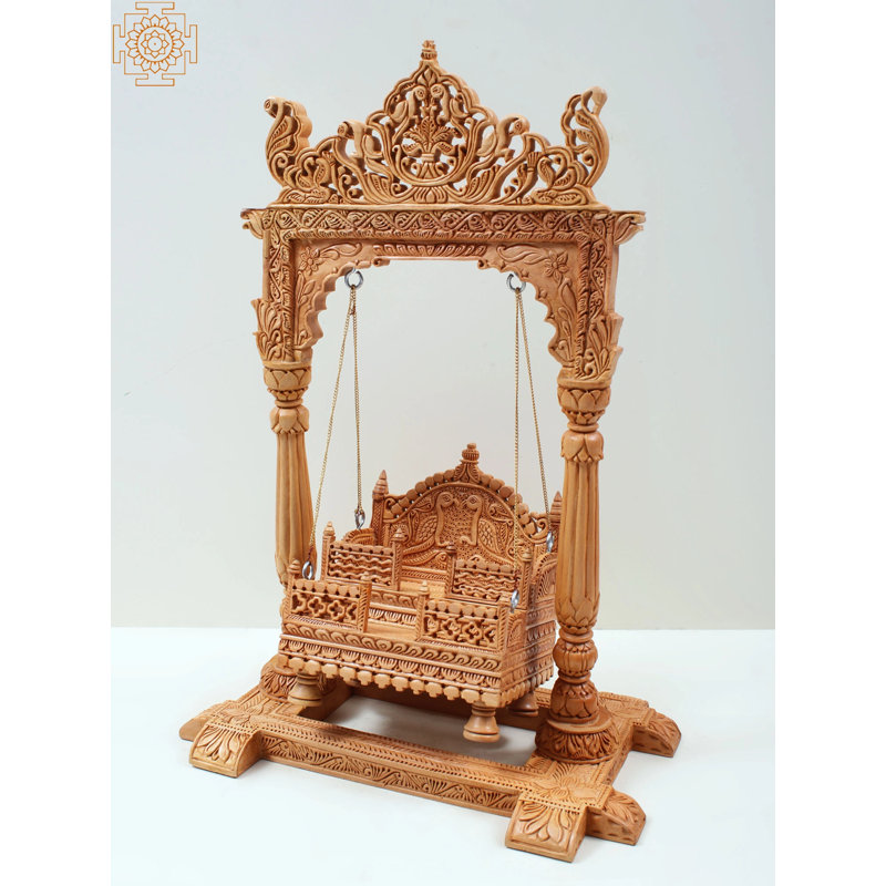 Figurines & Sculptures