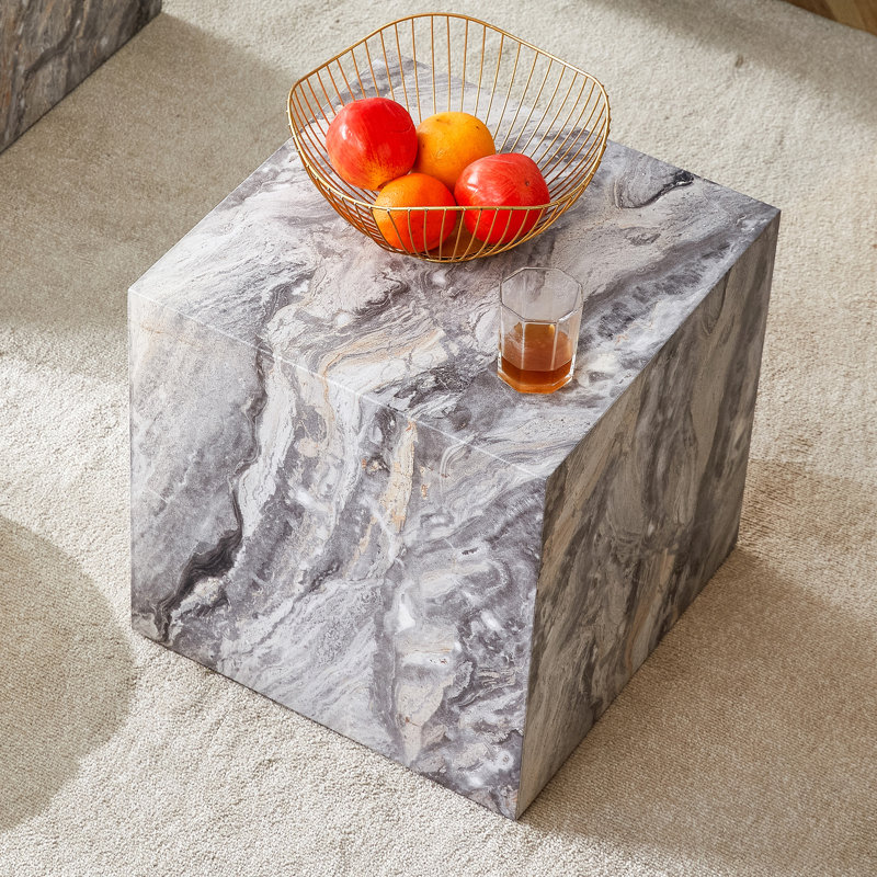 Table basse Kylier, Gris, H 15,75 po x l 15,75 po x P 15,75 po, Gris