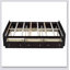 Structure de lit plateforme en bois avec 6 tiroirs-117803811