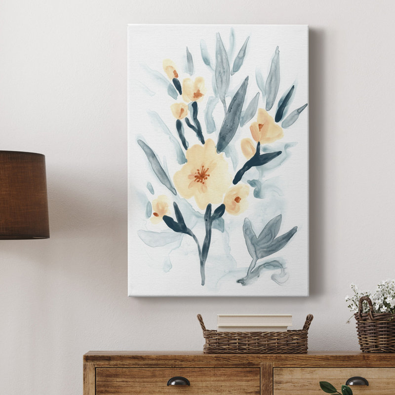 Indigo et bouquet de rosé I - peinture sur toile tendue, H 27 po x l 18 po x P 1 po