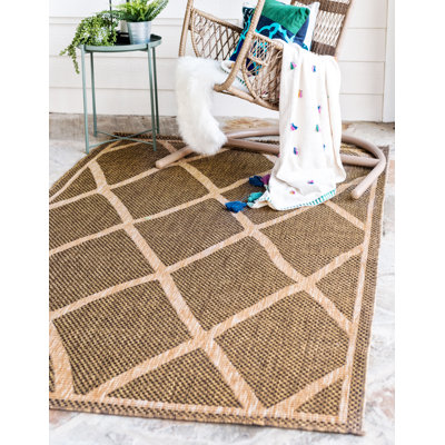 Tapis intérieur/extérieur brun à forme géométrique Kulas