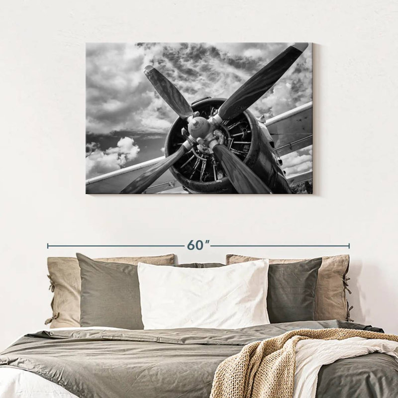 Mehar Monochrome Propeller, 30" H x 45" W