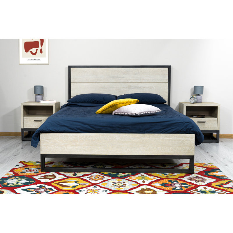 Bonte Solid Wood Platform Bed, King