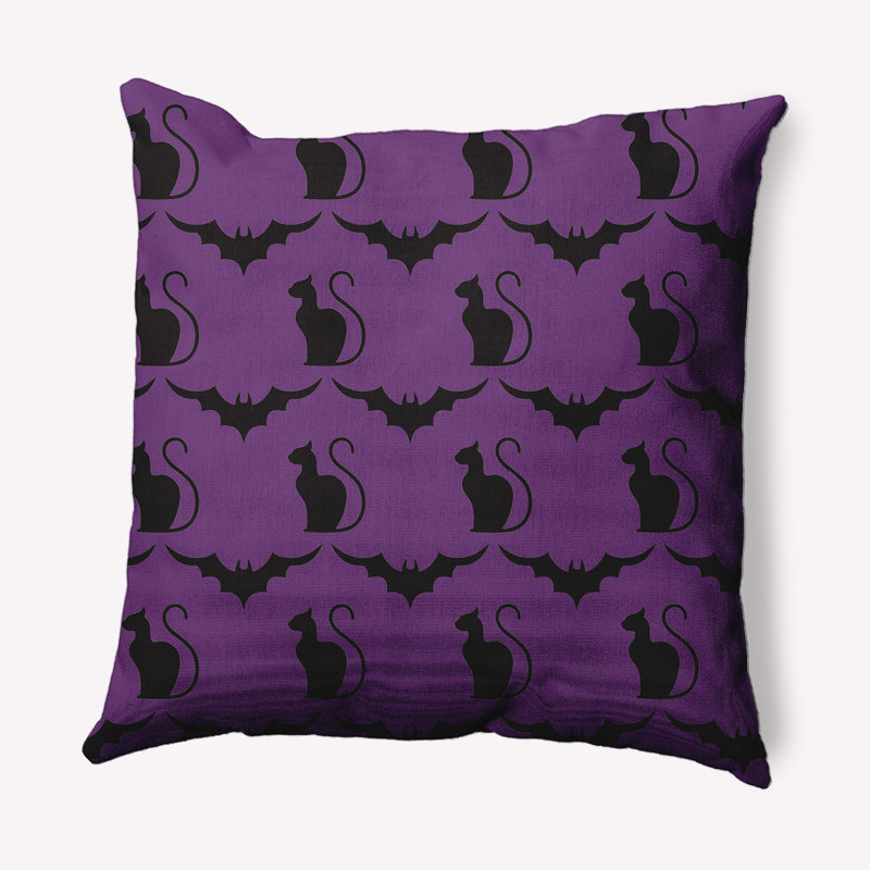 Coussin intérieur / extérieur Cats and Bats, 20 po x 20 po, Améthyste