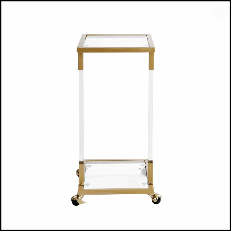 Table d'appoint dorée avec pieds en acrylique et plateau en verre trempé, parfaite pour les espaces de vie modernes et élégants