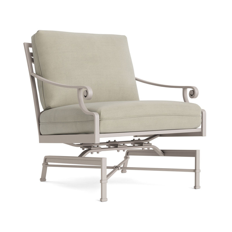 Venetian Outdoor Lounge Chair, Fusion Moccasian, Dove Smooth