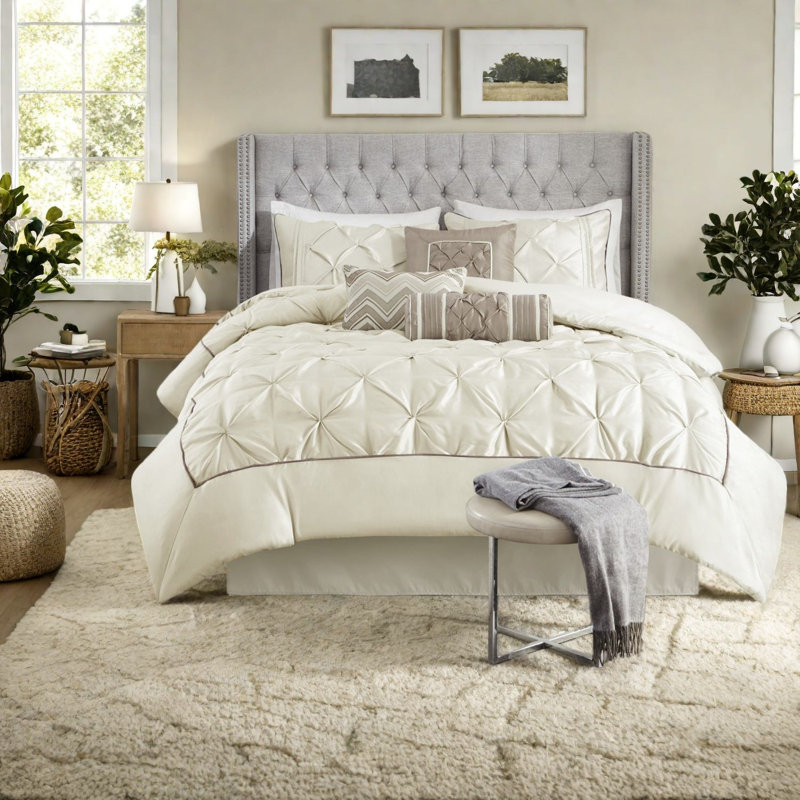 Elegant 7-piece Ivory Bedding Set, Polyester Tufted Comforter For Home