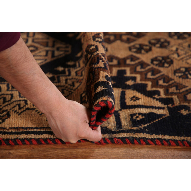 Tapis traditionnel en laine antique x7
