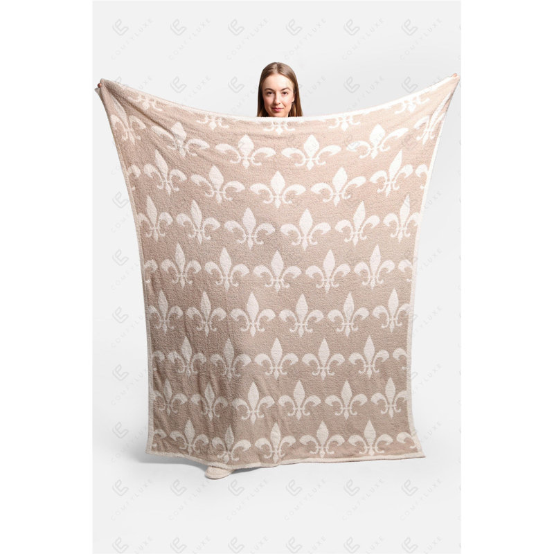 Fleur-De-Lis Pattern Luxury Soft Throw Blanket, Beige