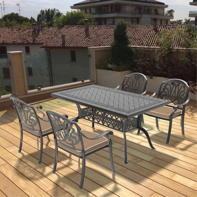 5-Piece Set Of Cast Aluminum Patio Furniture With Cushions