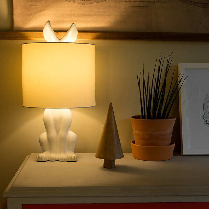 Chesnut Ceramic Table Lamp, White, Yes