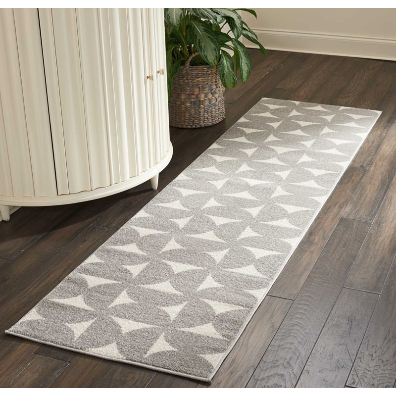 Tapis gris Cristin Eclectic Bohemian, Tapis de couloir 2 pi 2 po x 7 pi 6 po