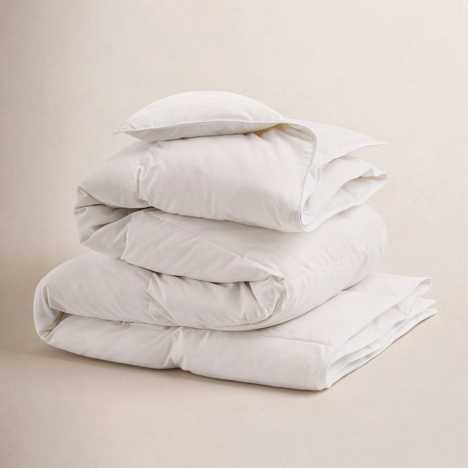 600 Fill Power All Season Down Duvet Insert, White, California King
