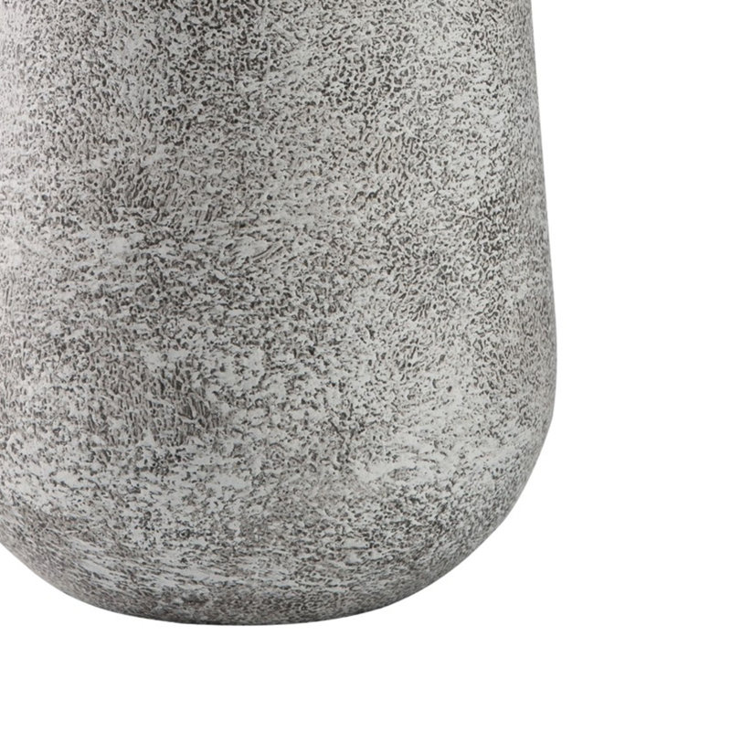 Vase en métal 21 po Finy, Gris antique, H 21 po x l 8 po x P 8 po