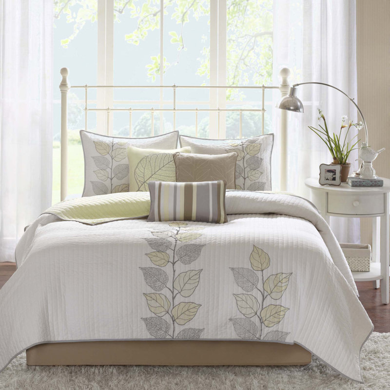 6 Piece Embroidered Quilt Set With Throw Pillows Yellow, Full/Queen Quilt + 2 Standard Pillow Shams