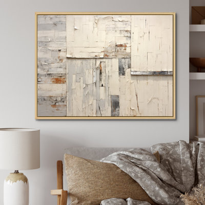 Gros plan sur une porte de grange beige - Grange_106689