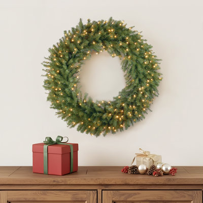 Couronne de sapin avec lumières Norwood