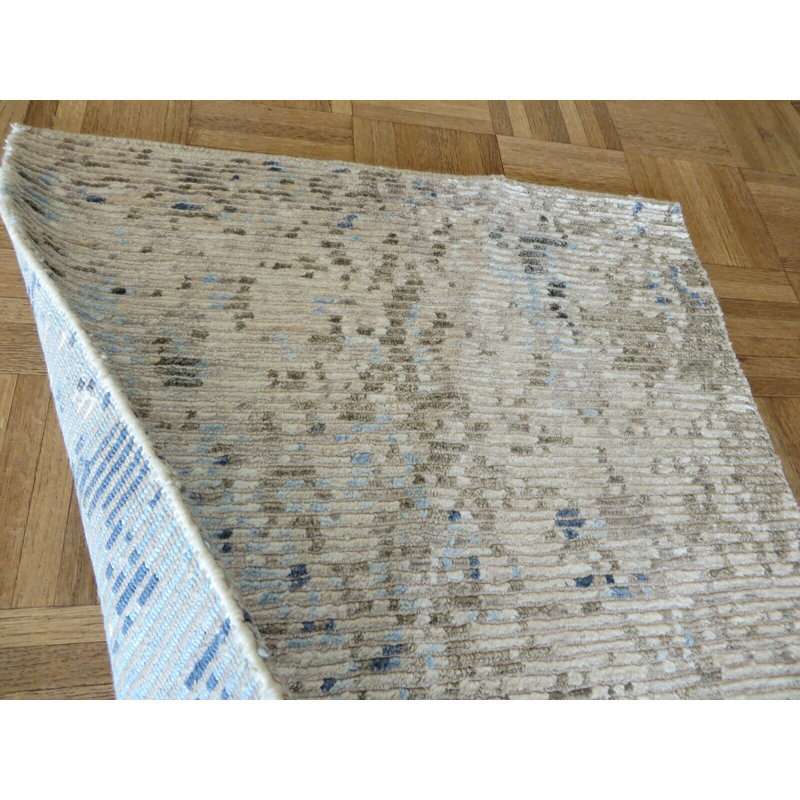 Tapis de zone en laine carrée 2 pi ivoire/bleu noué la à la main one-of-kind Kayleen