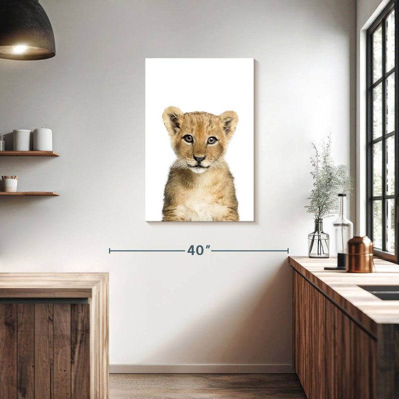 Adorable bébé lion Brampt, H 36 po x l 24 po