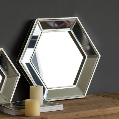 Miroir mural moderne hexagonal moderne de 20,7 x 1,6 x 17,9 convenant à divers thèmes intérieurs de 20 po x 18 po en verre pour la décoration intérieure, le salon, le vestibule et le miroir