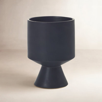 Patricia Ceramic Pot Planter
