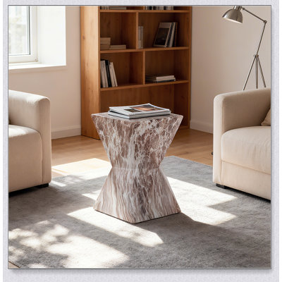Table de bout d'extérieur en ciment avec faux terrazzo, table d'appoint ronde moderne pour patio et jardin, résistante aux intempéries et durable
