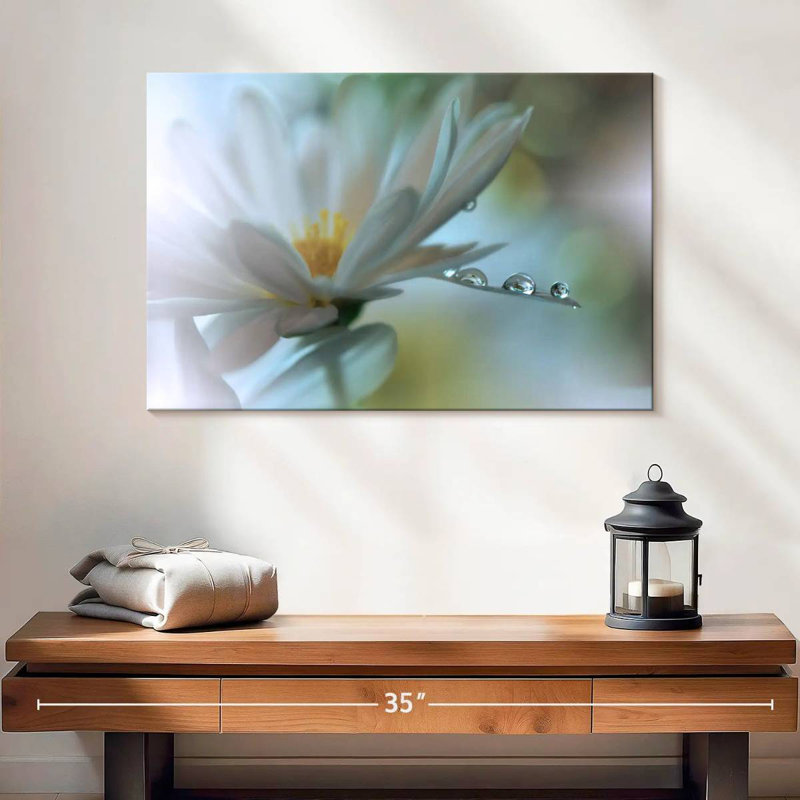 Harnek Light Touch, 16" H x 24" W
