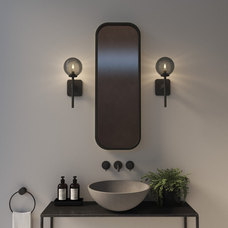 Tacoma 1 - Light Wallchiere, Antique Brass, Clear