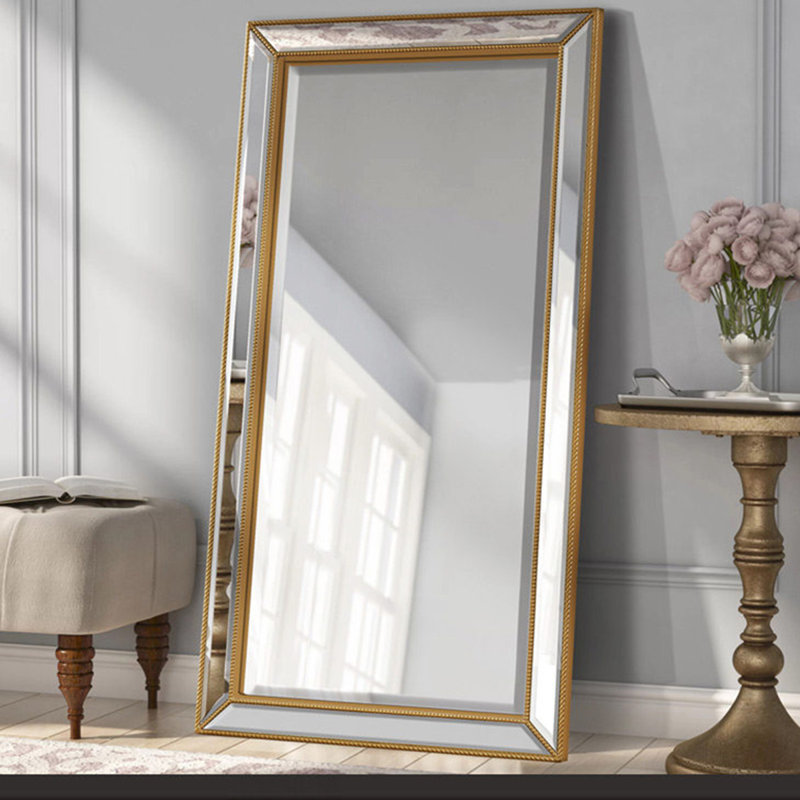 Miroirs rectangulaires pleine longueur en bois manufacturé