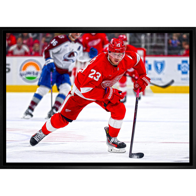 Lucas Raymond, toile encadrée 20 x 29 de Detroit Red Wings