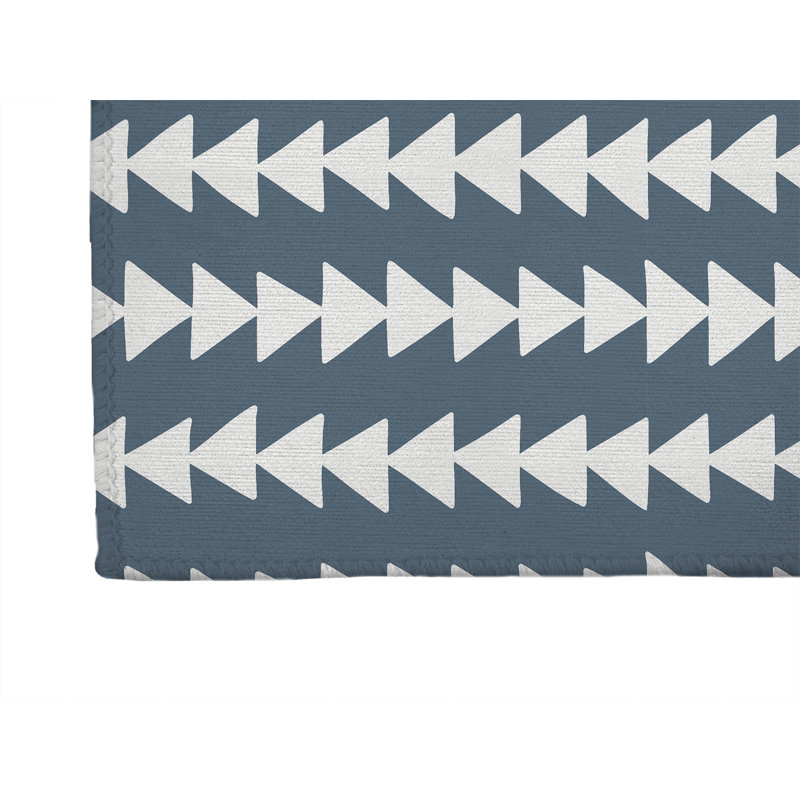 Tribal Arrows Non-Slip Outdoor Rug, Runner 2'6" x 8'