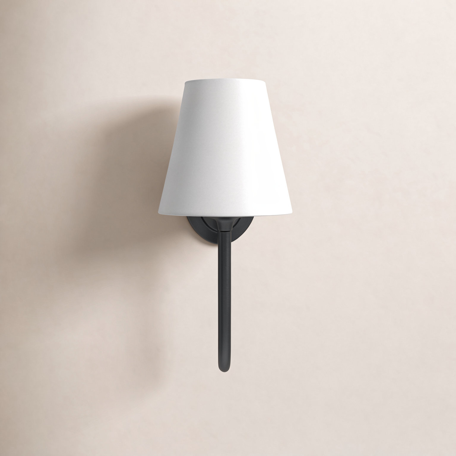 Margarett Single Light Armed Sconce, Black Forged