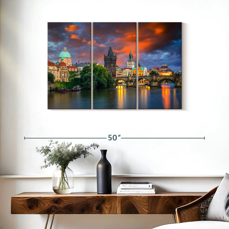 Lilie Vltava Charles Bridge, 24" H x 38" W