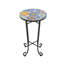 Charmante table d'appoint d'extérieur au design distinctif pour une utilisation polyvalente