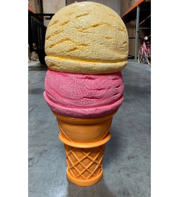 Jadiamond Two Scoop Ice Cream Over Sized Statue