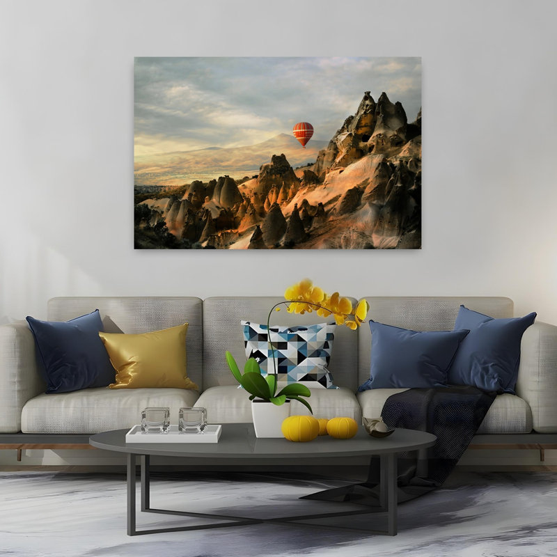 «Hot Air Balloon Over Cappadocia Dreamy Serene Abstract Landscape Nature», reproduction d'art, 40" H x 60" W
