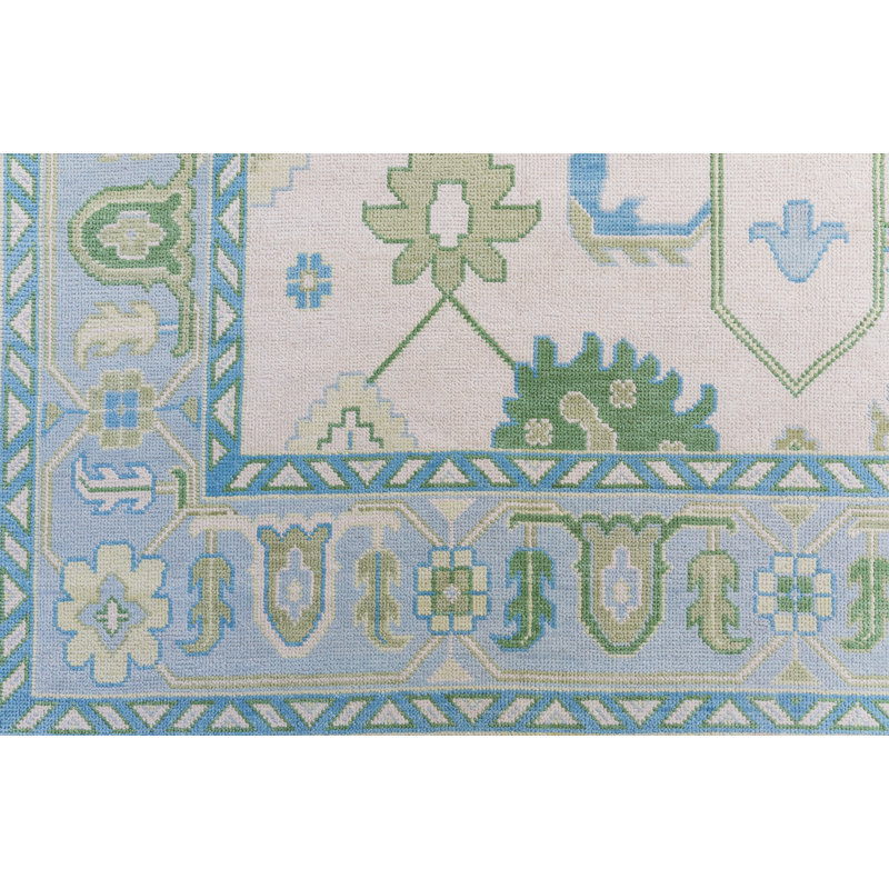 Emogene Hand Knotted Wool Trellis Area Rug, Rectangle 9' x 12'