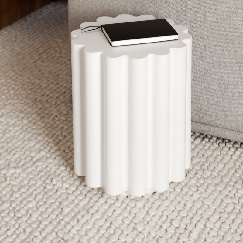 Melati Concrete End Table, Green
