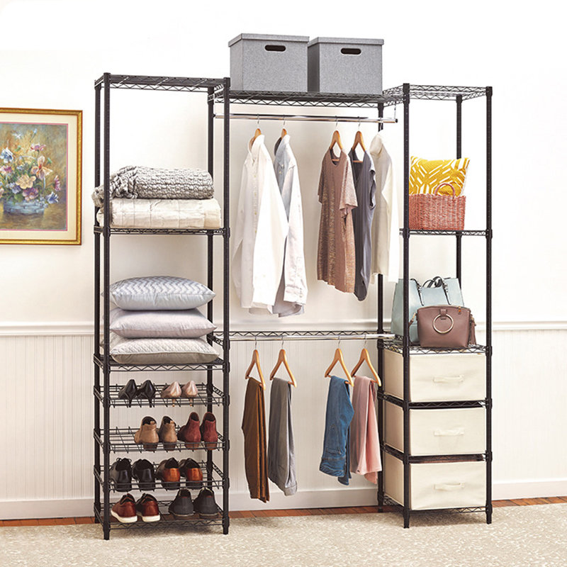 Très grand portemanteau noir pour vêtements