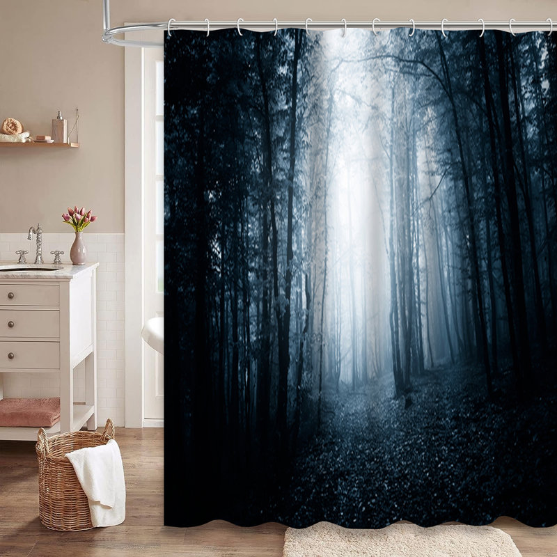 Rideau de douche Dark Forest, L 72 po x l 72 po