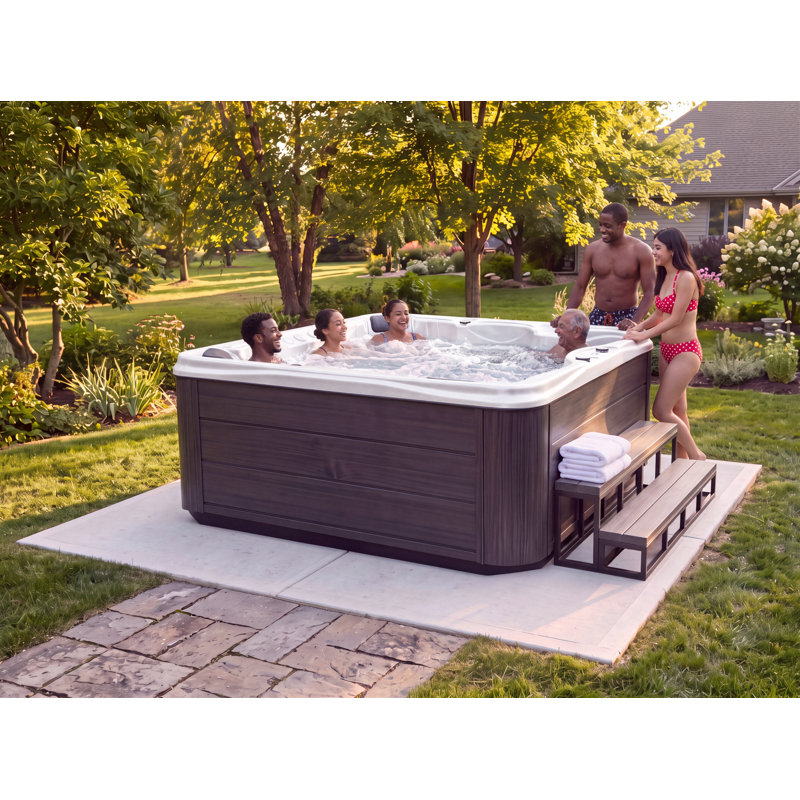 Spa standard pour 7 personnes à 100 jets avec système de son et cascade à DEL American Spas, Fumée, Blanc